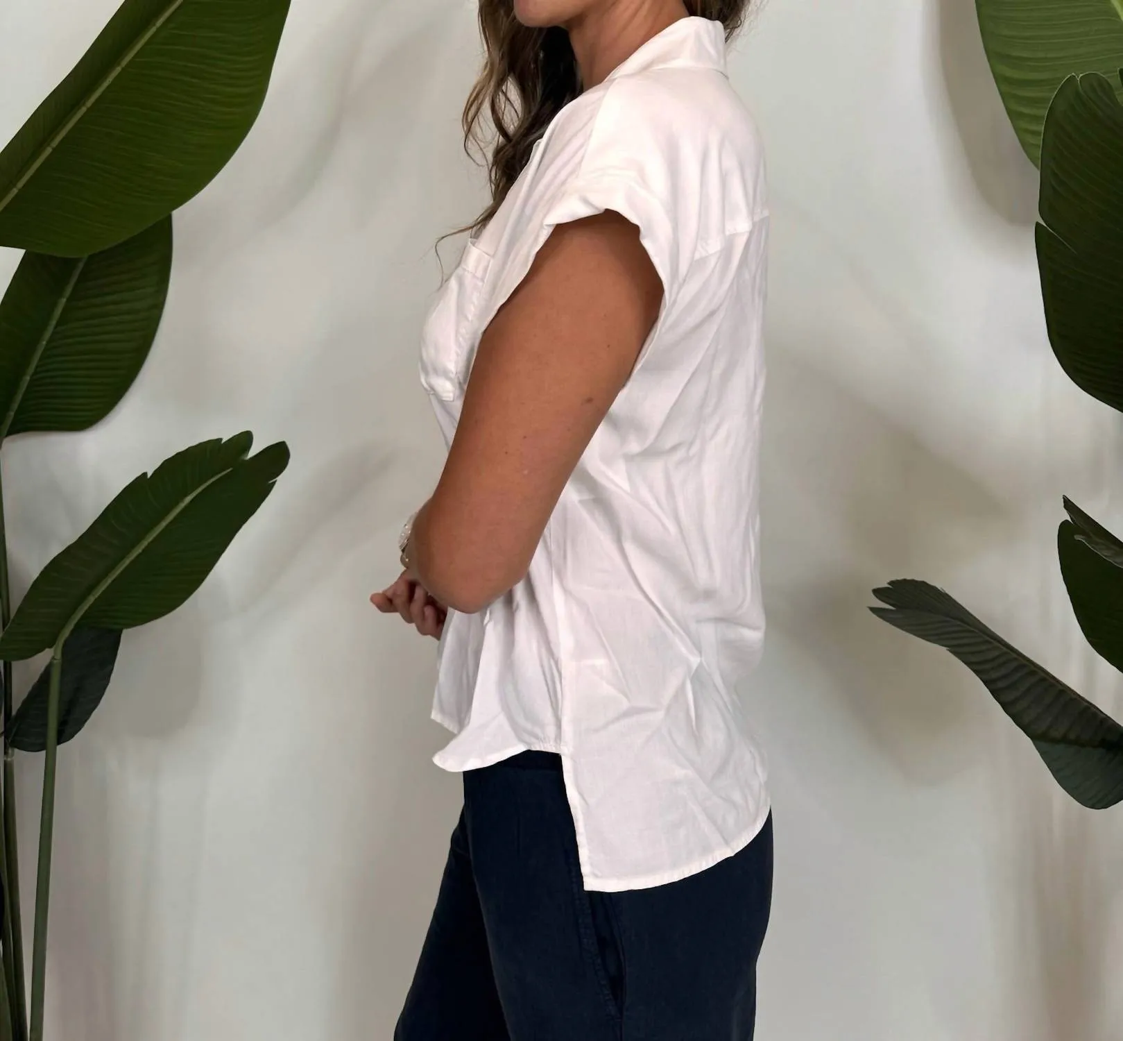 2 Pocket Shirt In White