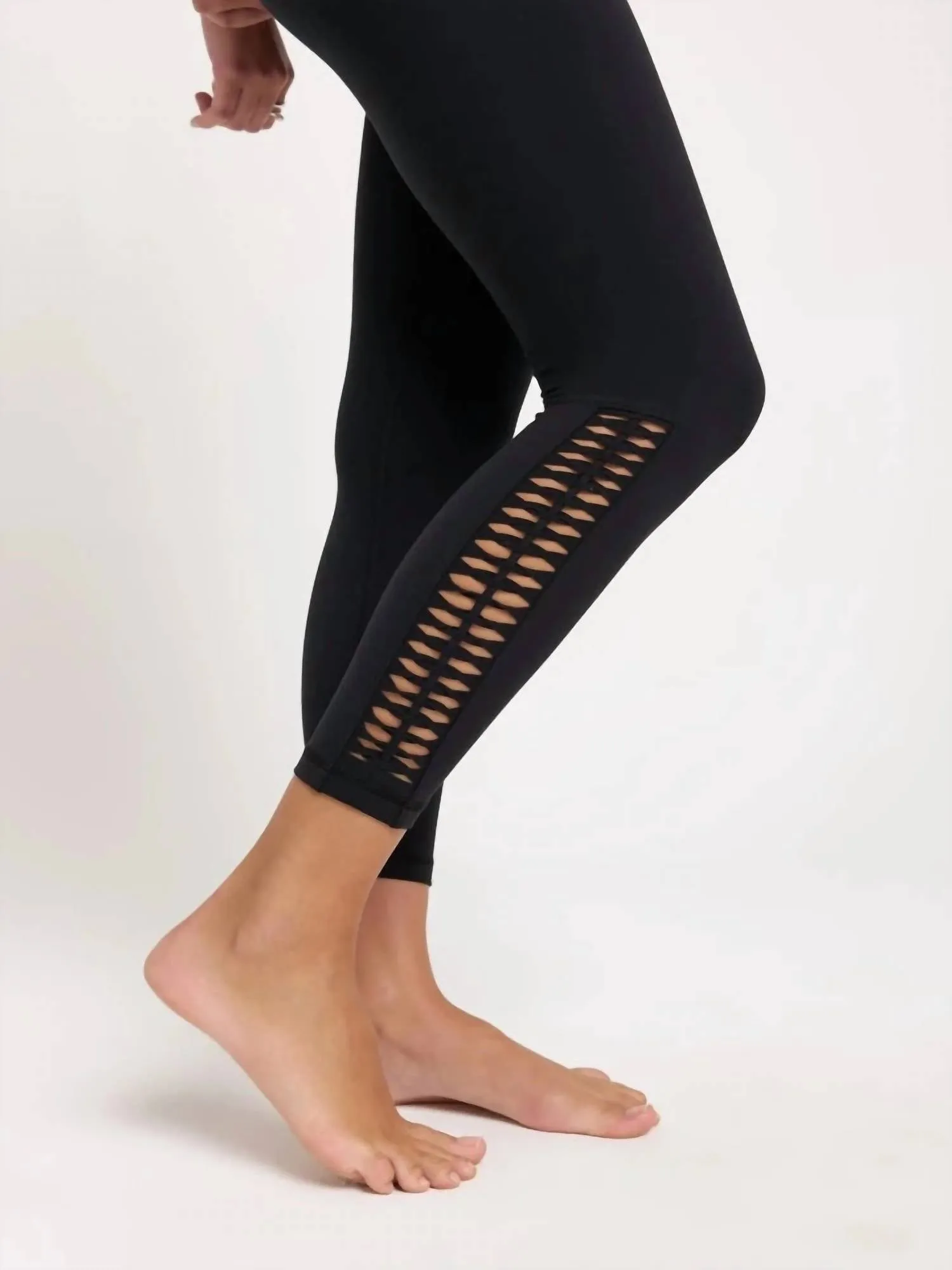 Ada Crochet High Waist Leggings In Black