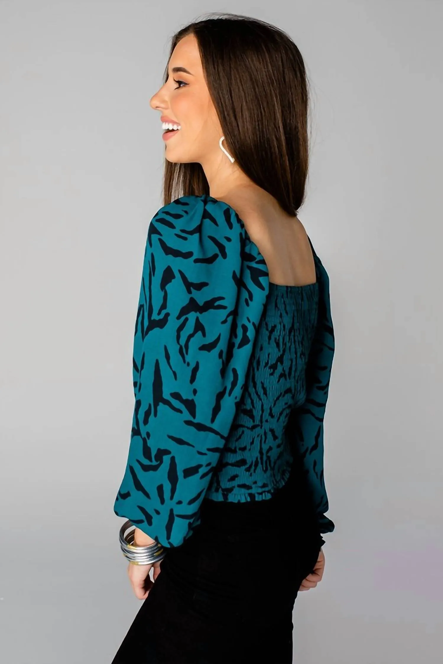 Bailey Smocked Back Top In Green / Feline