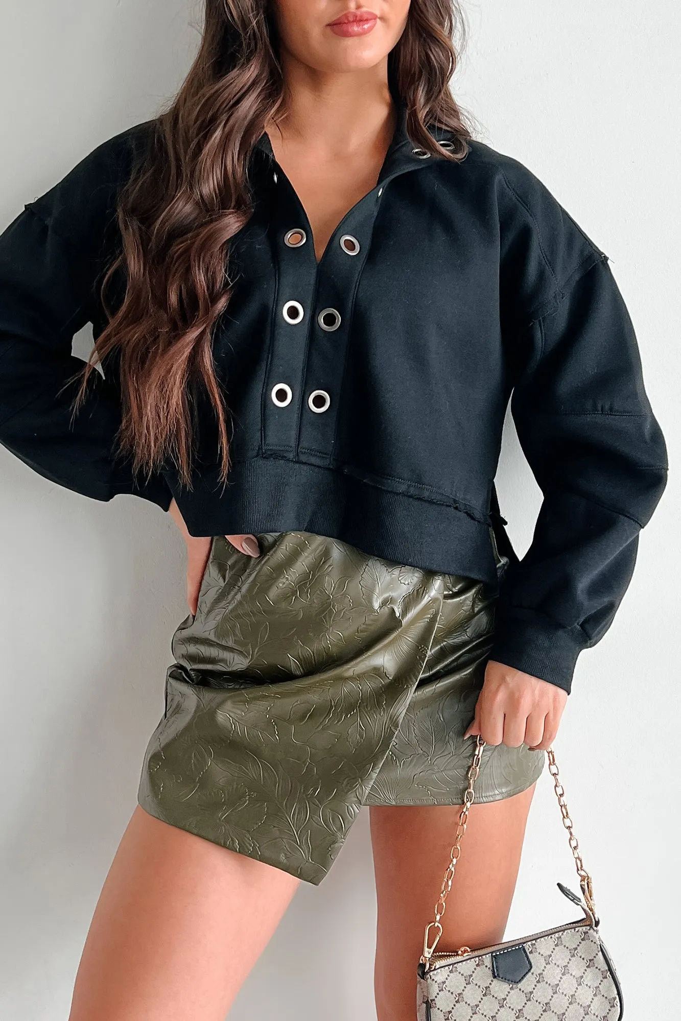 Being Productive Grommet Detail Pullover (Black)