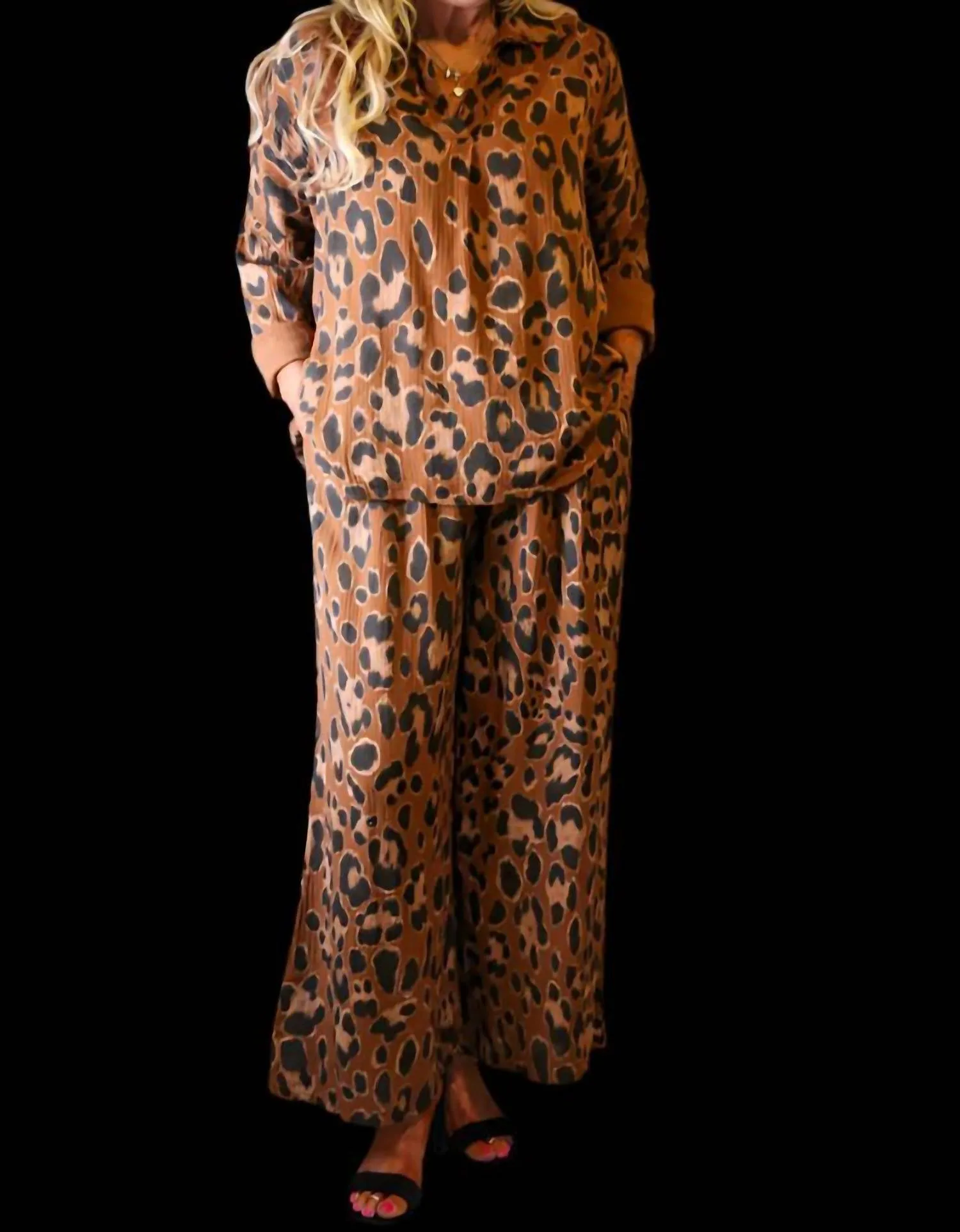 Cheetah Print High Low Pullover Top In Rusr