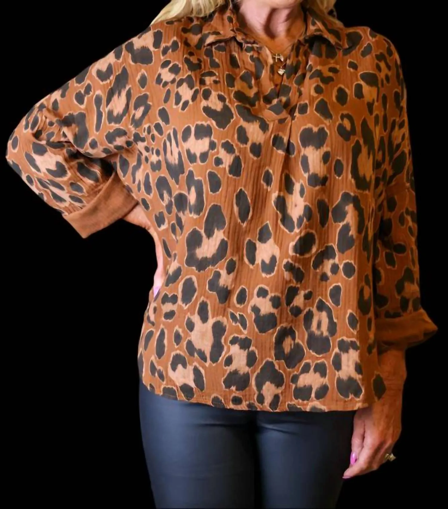 Cheetah Print High Low Pullover Top In Rusr