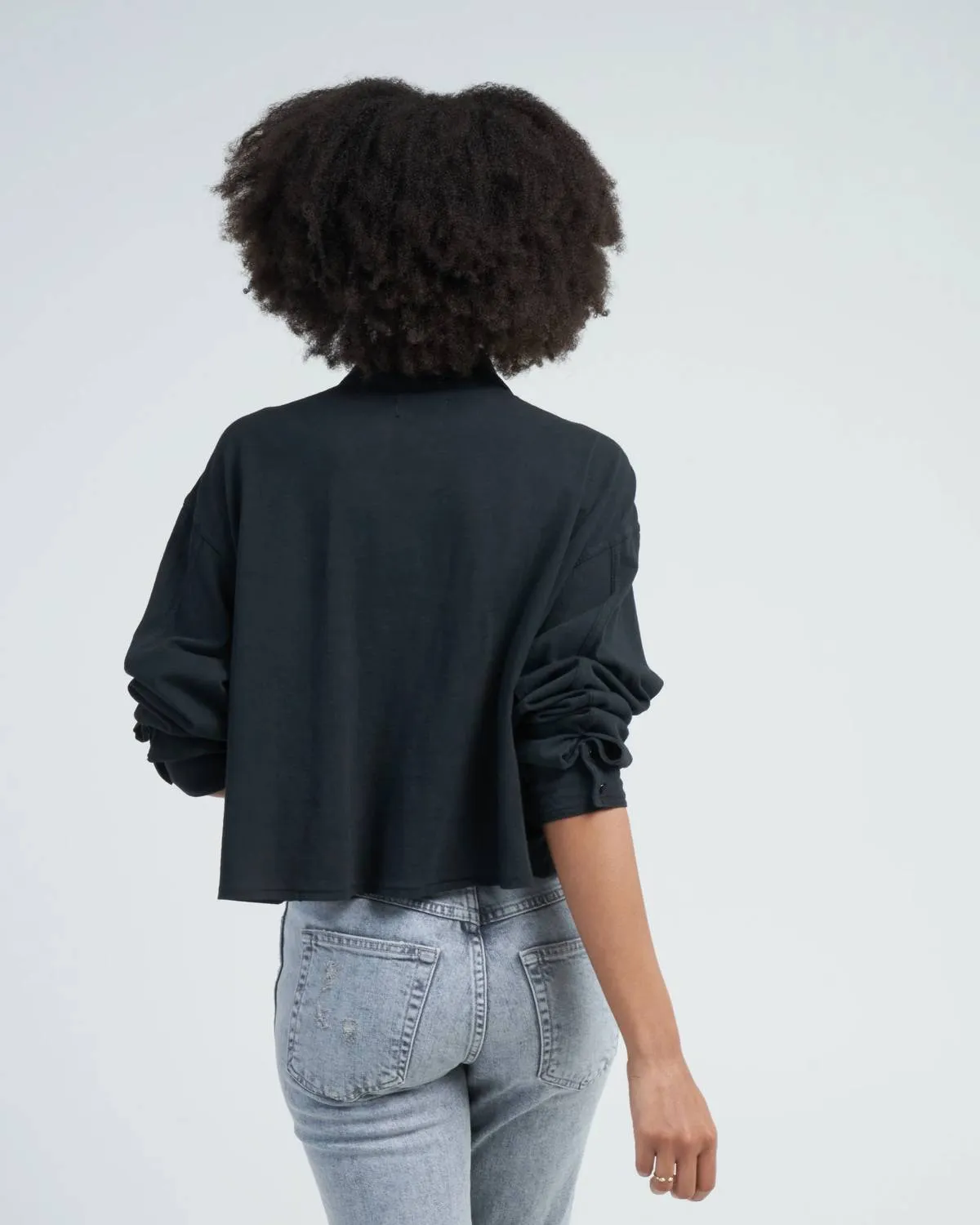 Crop Knit Shirt In Stone Black