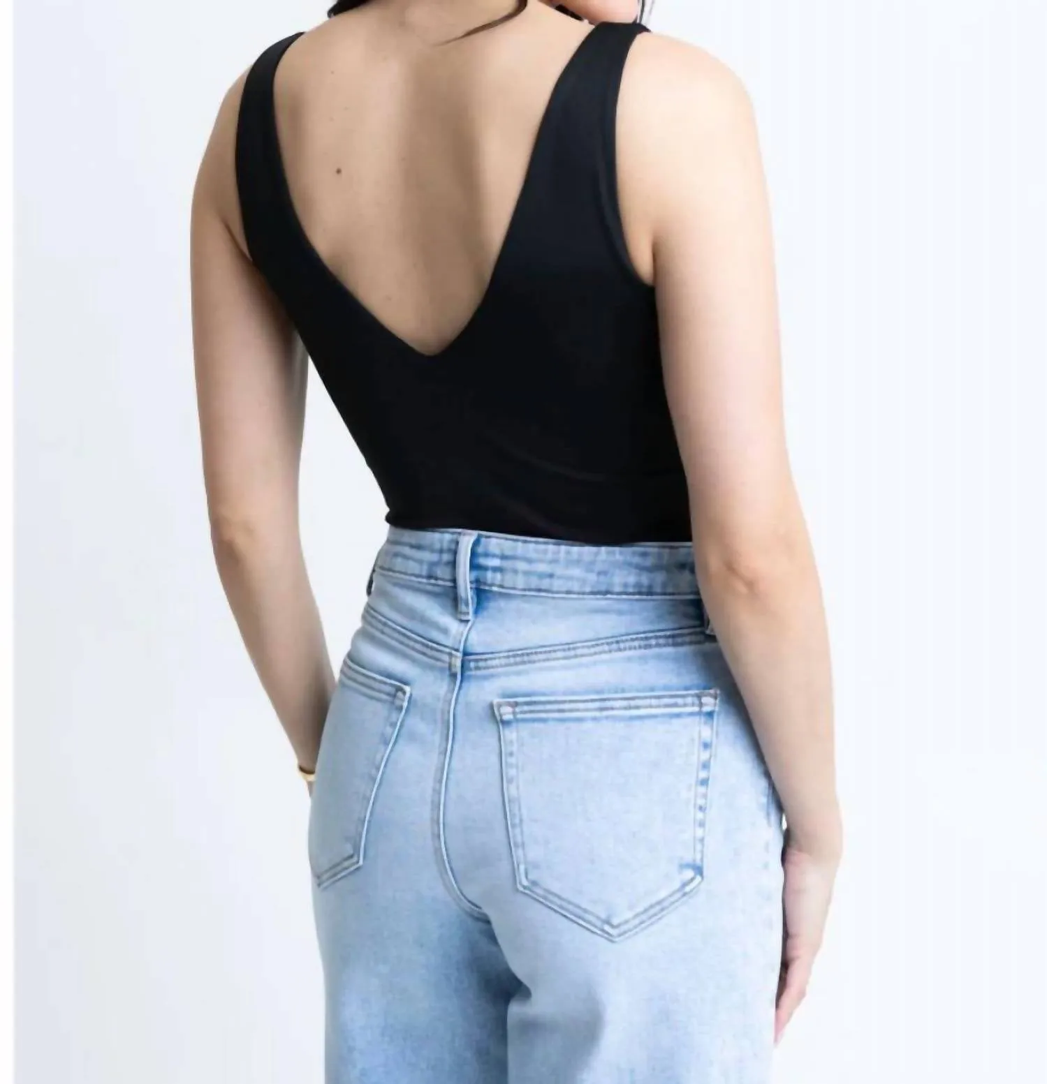 Double V Bodysuit In Black