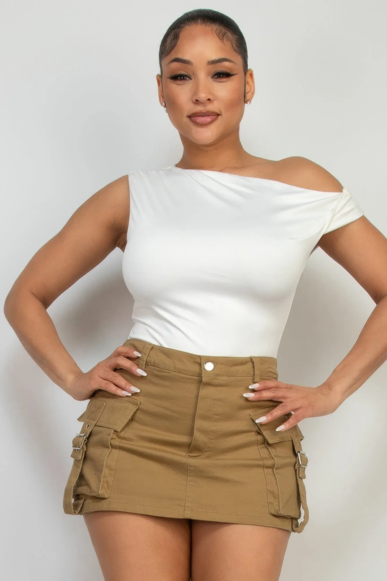 FASHNZFAB Women's One-shoulder Twisted Detail Silky Top