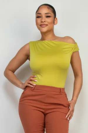 FASHNZFAB Women's One-shoulder Twisted Detail Silky Top