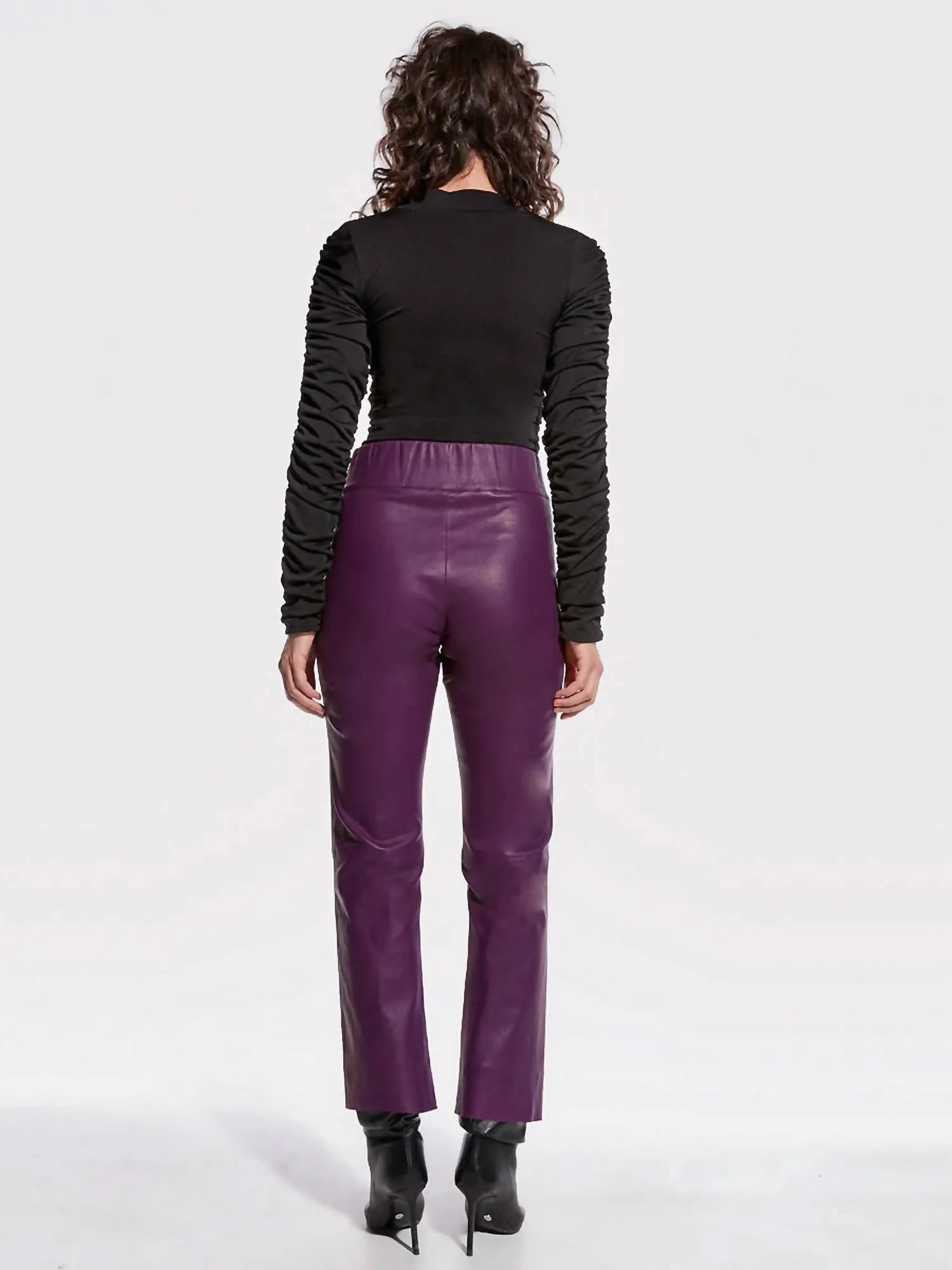 Harley Turtleneck In Black
