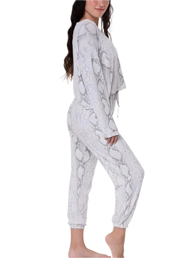 Onzie Flow Weekend V Neck Tee 3770