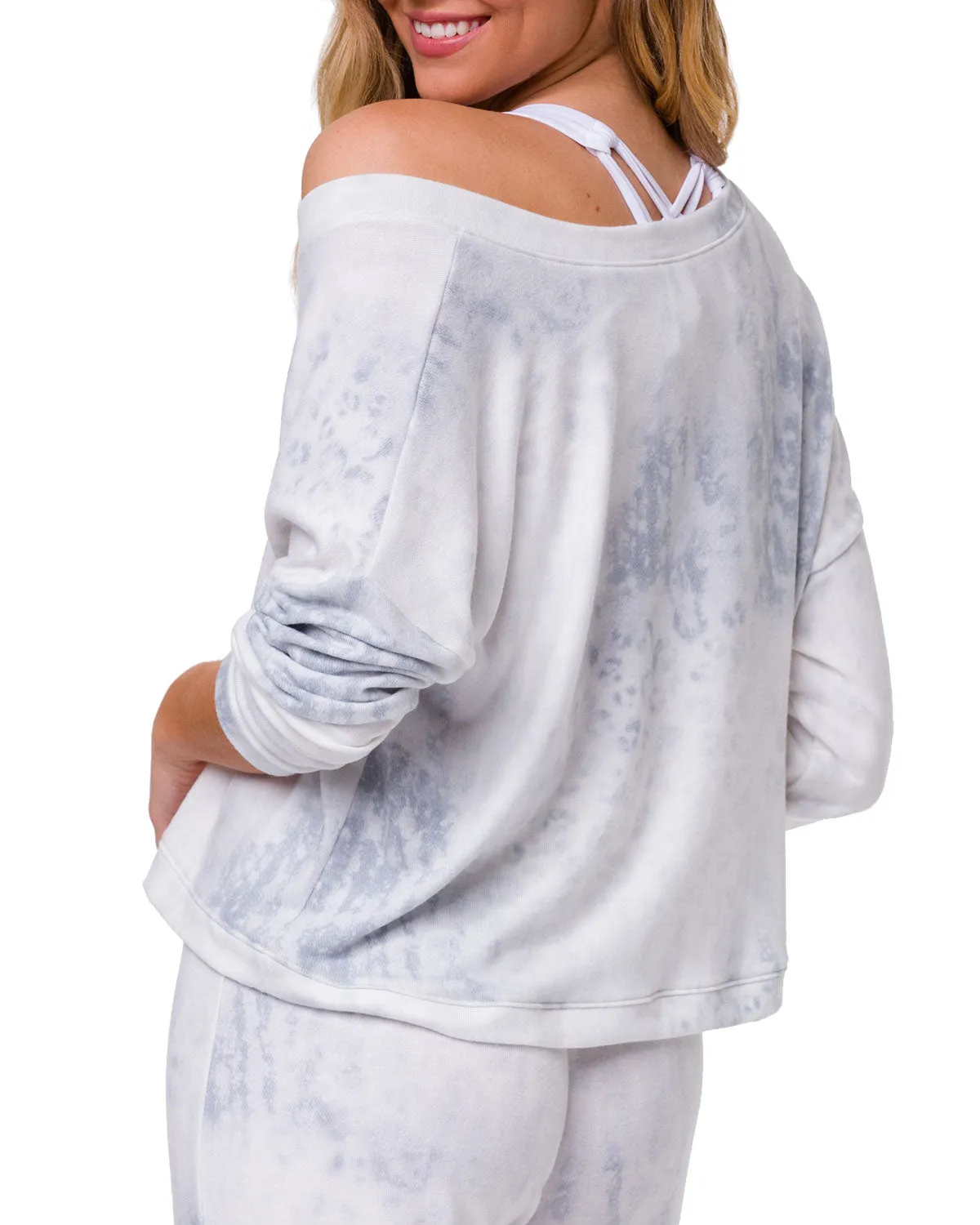 Onzie Flow Weekend V Neck Tee 3770