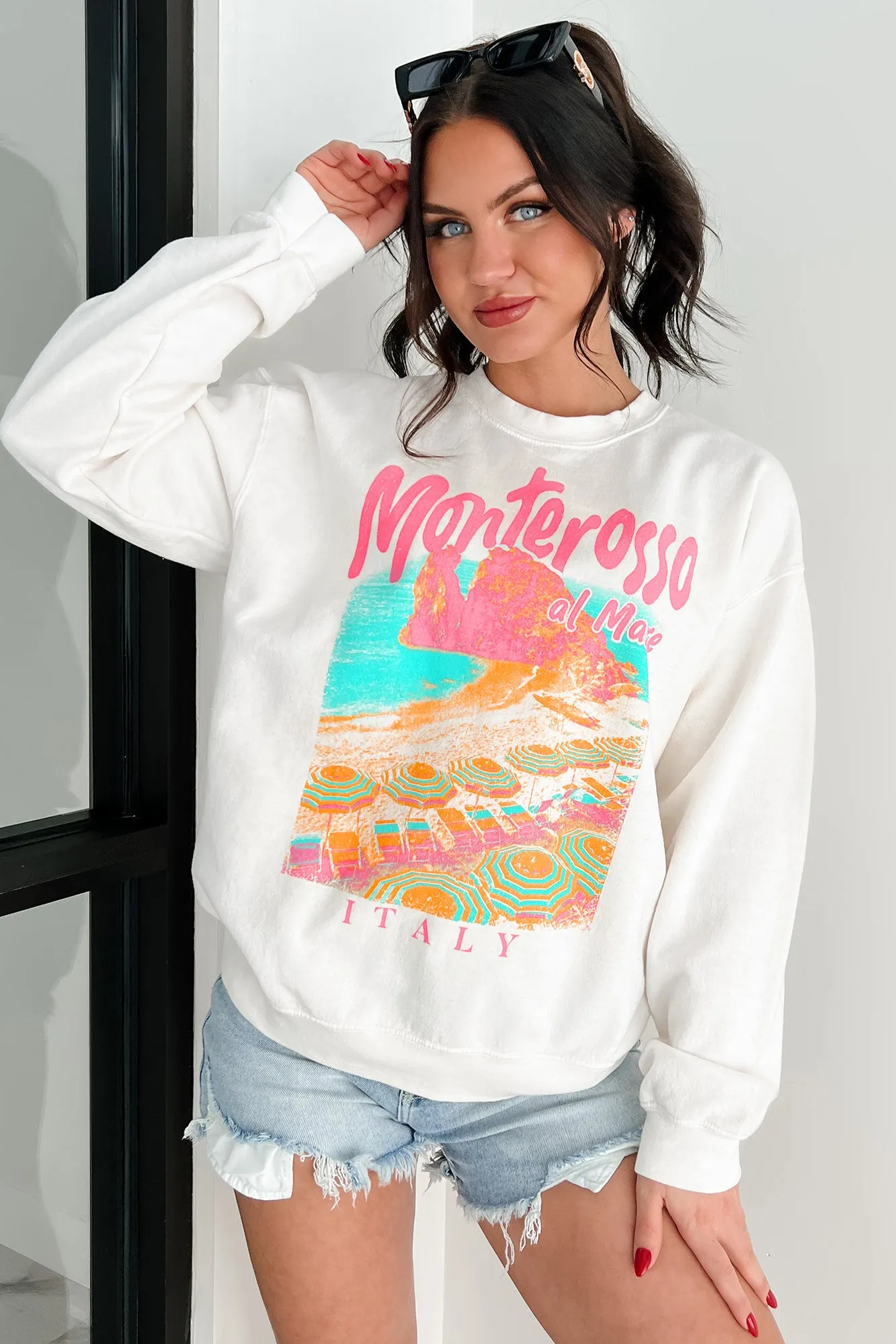 "Monterosso Italy" Graphic Sweatshirt (Ivory)