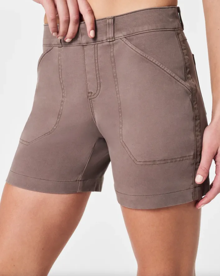 SPANX Stretch Twill Shorts 6"