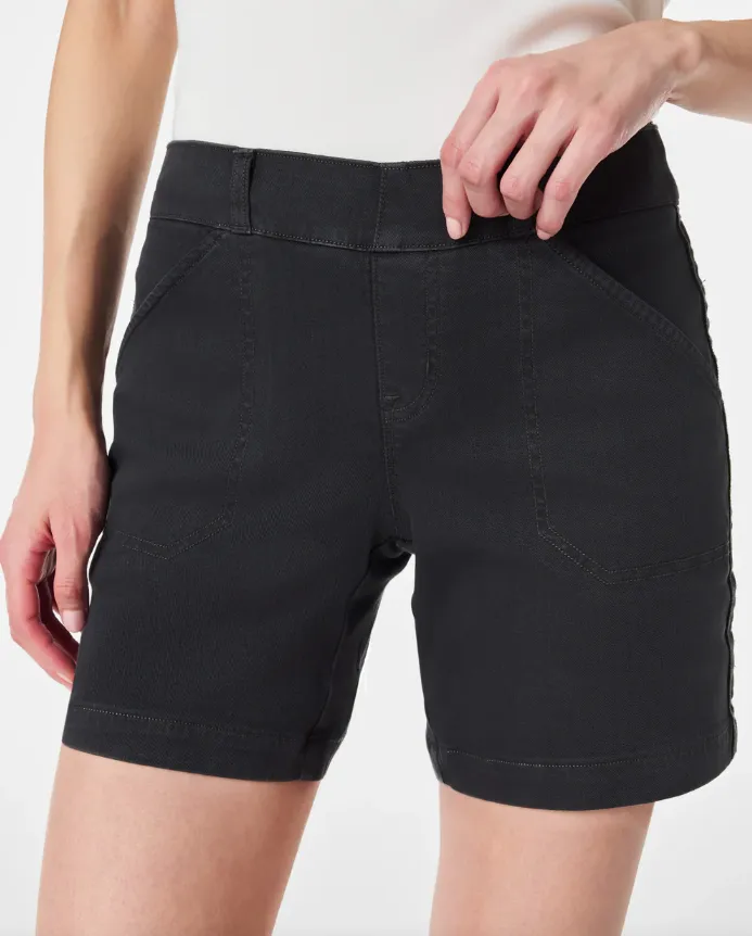 SPANX Stretch Twill Shorts 6"