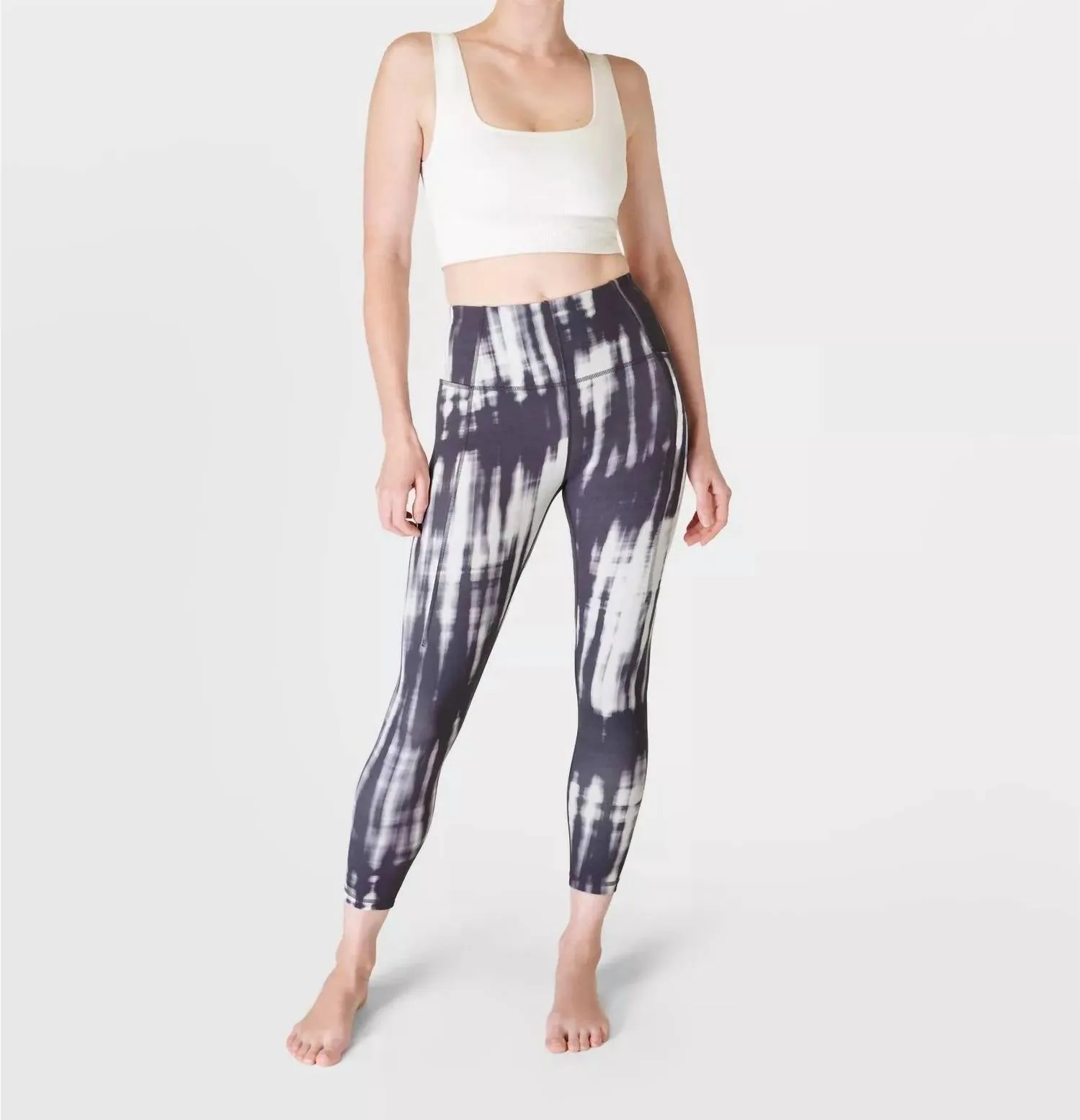 Super Soft 7/8 Yoga Leggings In Grey Bokeh Print