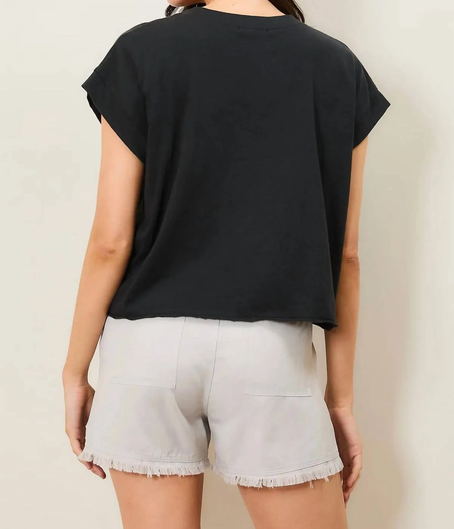 Techno Suave Boxy Crop Top In Black